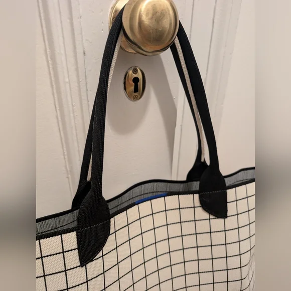 NWOT Rothy's Lightweight Tote Windowpane *Rare/Limited Collectors Edition
